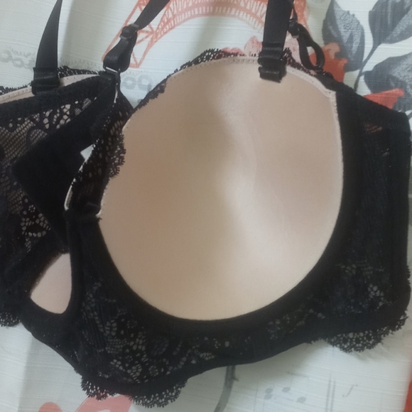 Bra - Picture 4 of 5